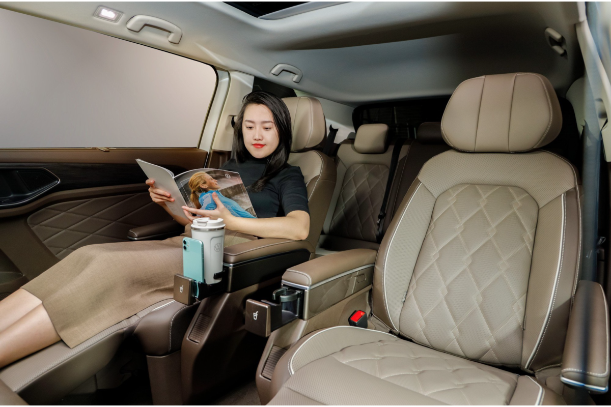 200 chiếc VW Viloran và tiềm năng phân khúc MPV hạng sang